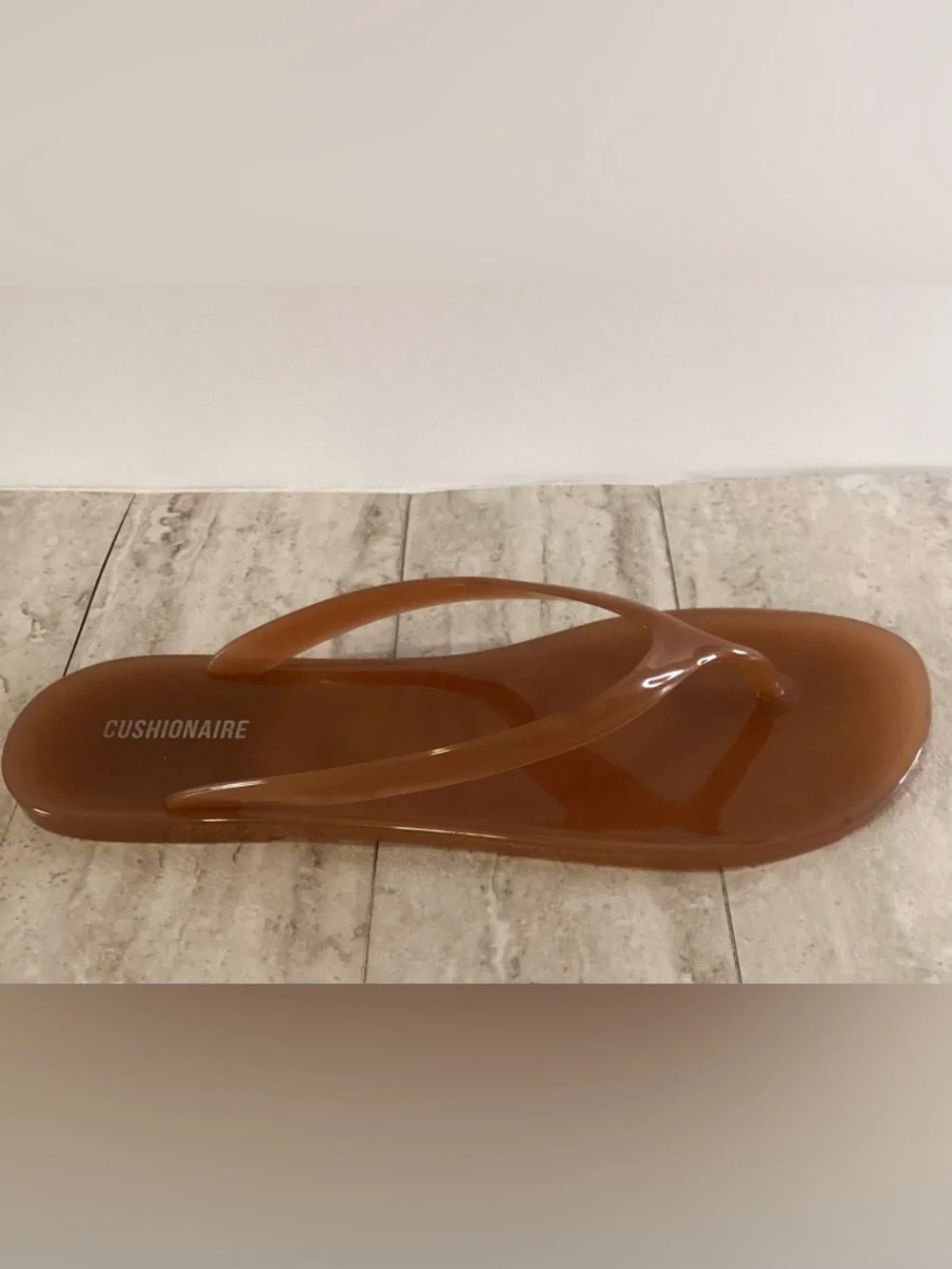 Cushsionaire Splash Jelly Flip Flops - Picture 3 of 7